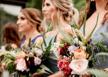 Negotiating With Wedding Vendors For The Best Deals