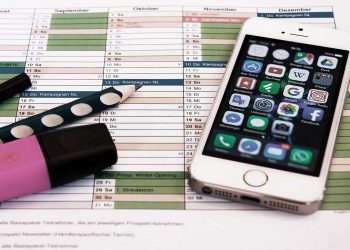 Top Wedding Planning Apps And Tools For Saving Money